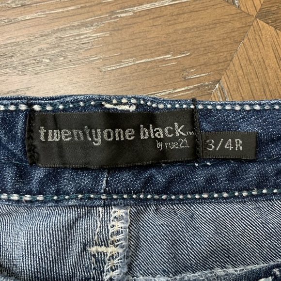 Firm price- Rue21 dark wash low rise boot cut curvy jeans - Picture 7 of 11